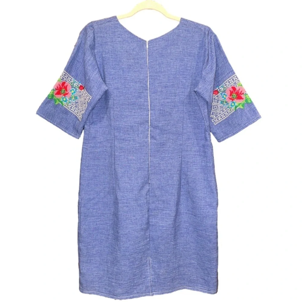 Vintage handmade embroidered short sleeve dress zip back. E5 - Picture 3 of 7